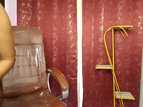 hottsiya live cam on StripChat
