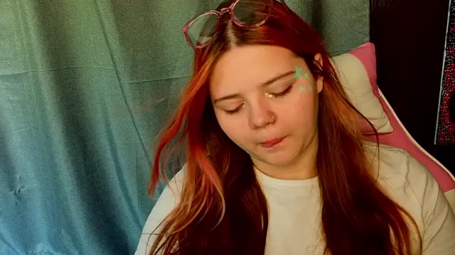 KellyFiery webcam