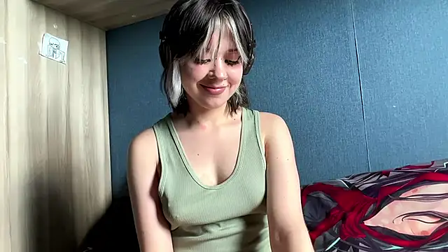 AueshaSimon webcam