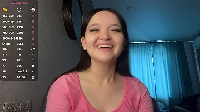 NikiGrandberry webcam