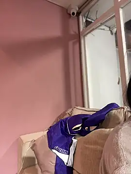 IvyRoose_Pink webcam