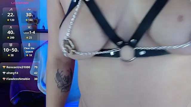 srta_saraa - Srta_saraa's free webcam - UK Sex Cams
