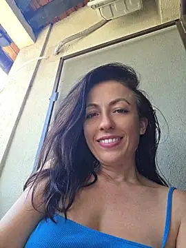 Risky_woman Live Web Cam Show