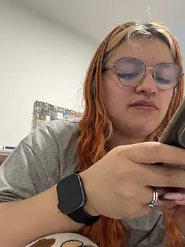 Sophia_Weest99 webcam