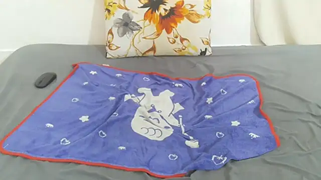 Ashley-ft webcam