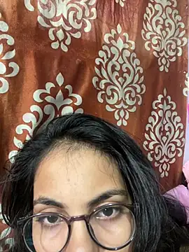 Sandhya_77 webcam