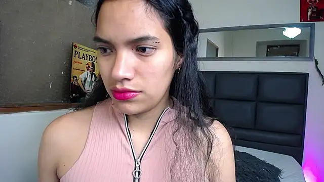 Julieta_Parker webcam