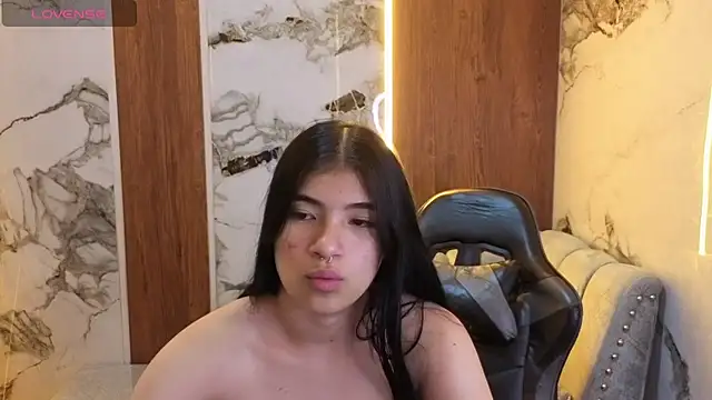alesia_v_v webcam