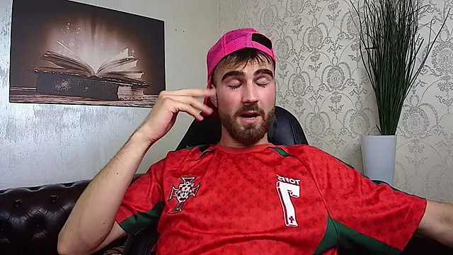 KyloEast live sex cam