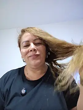 SluttyMilf79