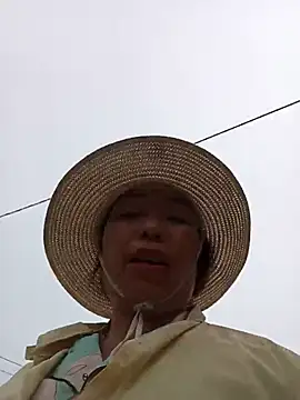 yellow-pink (F milf) - hỗ trợ khó khăn