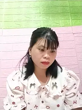 xuka_lyss (F young) - ❤️ love me 😘💞