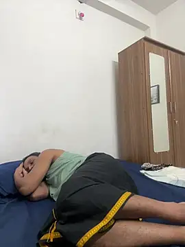 beast_bearded_dady Live Web Cam Show