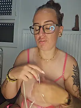 Lindsay_00off webcam