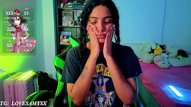Lovelyamyy webcam