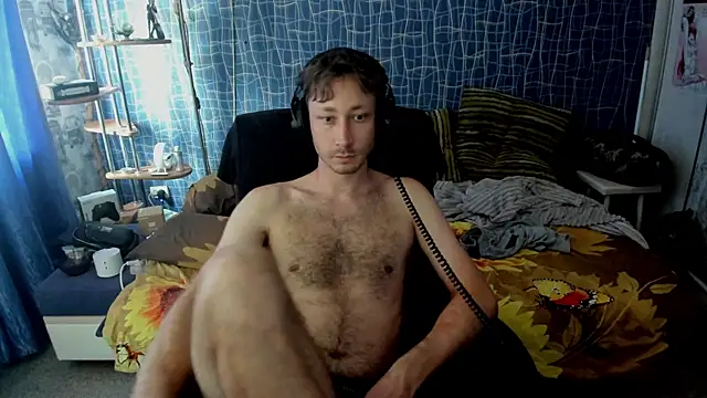 CuteBoy228 webcam