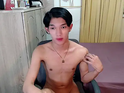 urasian_john18 webcam