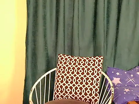 sly_silk webcam