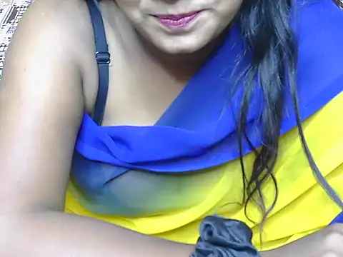 bold-kiyara webcam