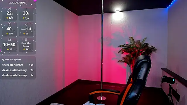 PINCHY_BABY webcam