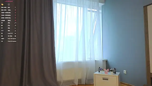 EvitaGrogg webcam