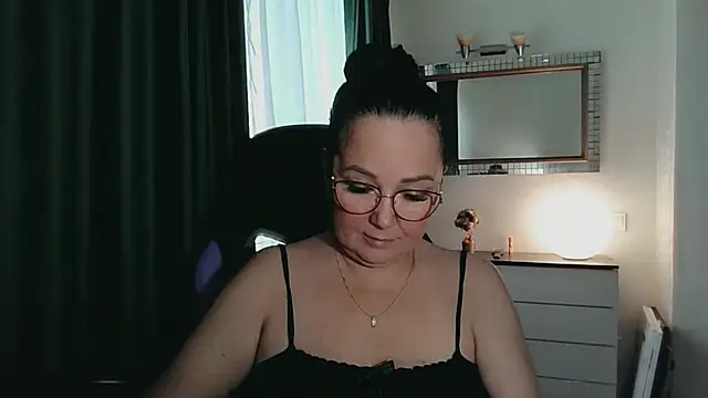 infinity_loveliness webcam
