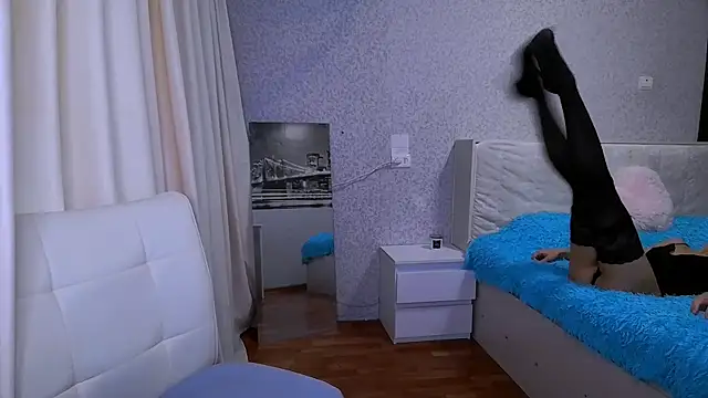 Baby_Tonight webcam