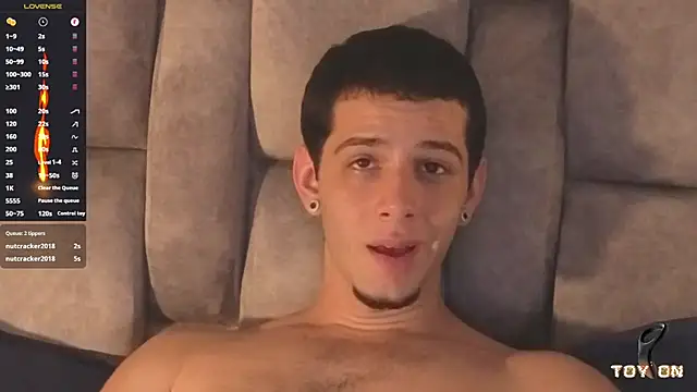 isaacblaze_ webcam