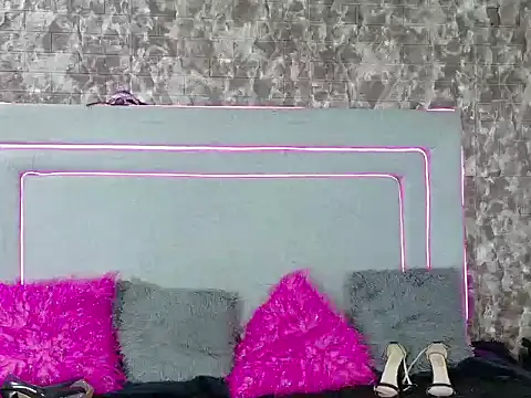 Annitarogers_ webcam