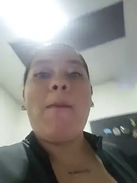 Young-Soo webcam