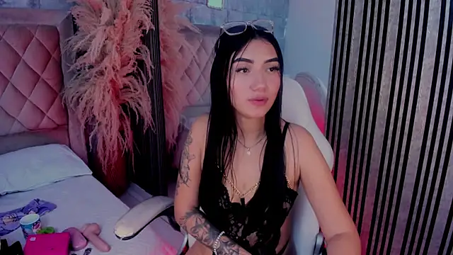 KendallMeyers_ webcam