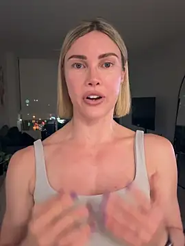 raeparks 👢 naked chat