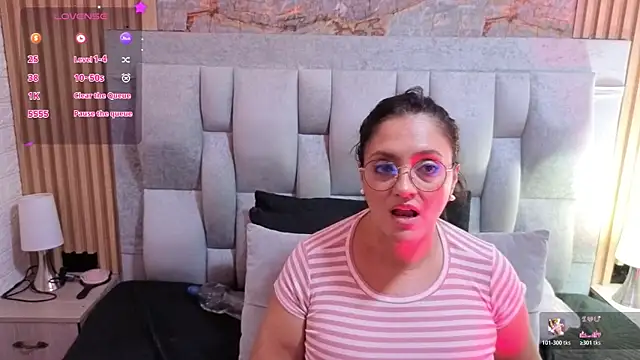 AndreinaLopezz webcam