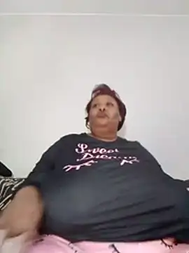nancy111 webcam