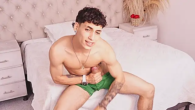 JhoanLeandro Live Web Cam Show