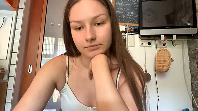 ShaylaChong webcam