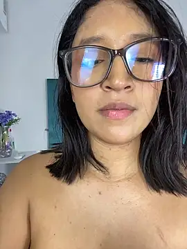 Julieta_Vegaax live webcam