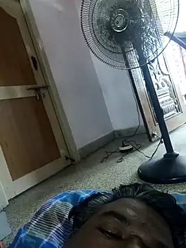 Idontmind367 webcam