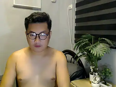 Bigdaddybear888 webcam