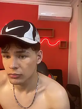 LoganSteel_ webcam