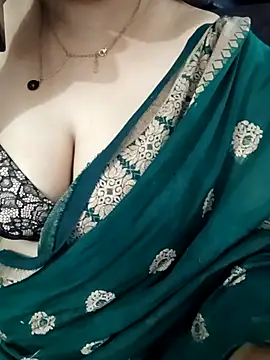 Cute-Sweety webcam
