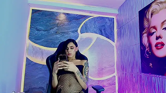 Violeta_Alvarez webcam