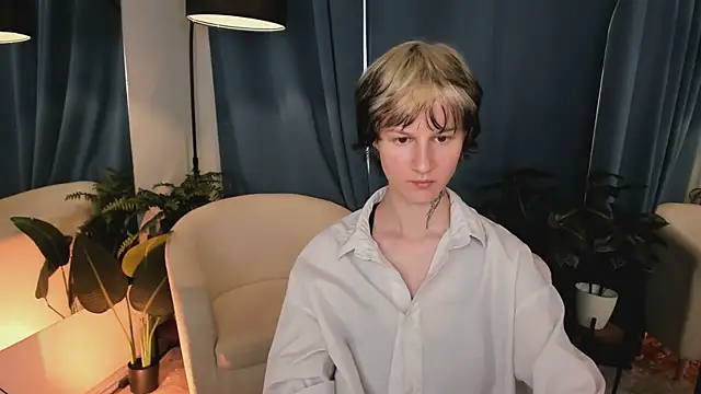 Senpai_Sins webcam