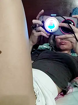 QueenSoreal webcam