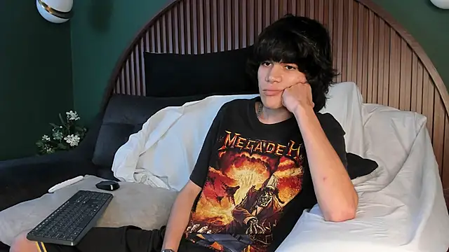 Diamond_twink Live Web Cam Show