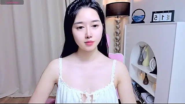 miuu6868 live cam on StripChat
