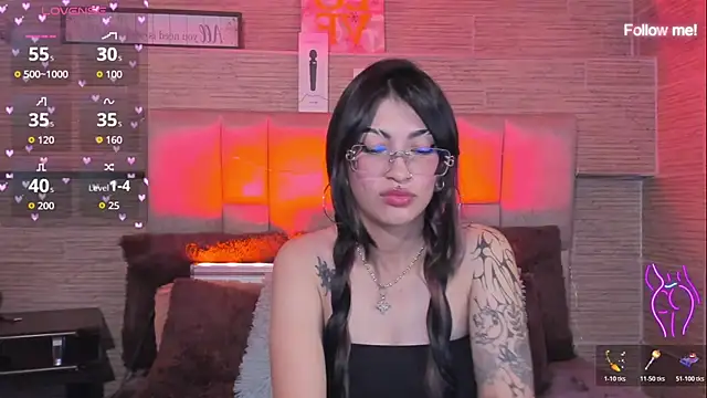 mia_devine_