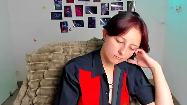 Dilara_Kiss_ live cam on StripChat