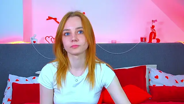 GemmaGellar live cam on StripChat