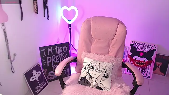 selvalentinex live cam on StripChat